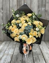 Букет цветов из:  Розы и Лизиантусы в Суворовское Краснодарский край