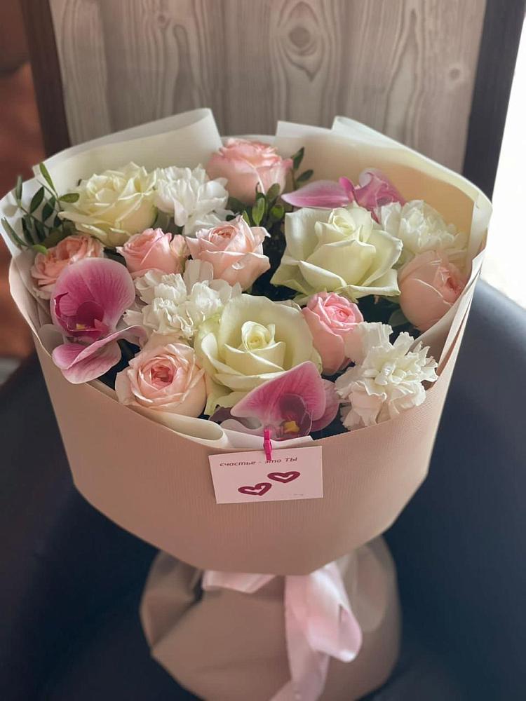 Букет цветов из: Орхидеи, Розы и Гвоздики в Суворовское Краснодарский край