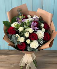 Букет цветов из:  Розы и Альстромерии в Суворовское Краснодарский край