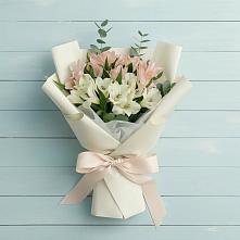 Букет цветов из:  Альстромерии в Суворовское Краснодарский край