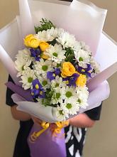 Букет цветов из:  Ирисы, Хризантемы и Розы #REPLACE_PRED# Суворовское Краснодарский край