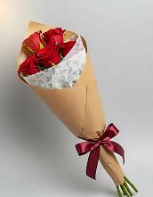Букет цветов из:  Розы в Суворовское Краснодарский край