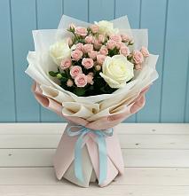 Букет цветов из:  Розы в Суворовское Краснодарский край