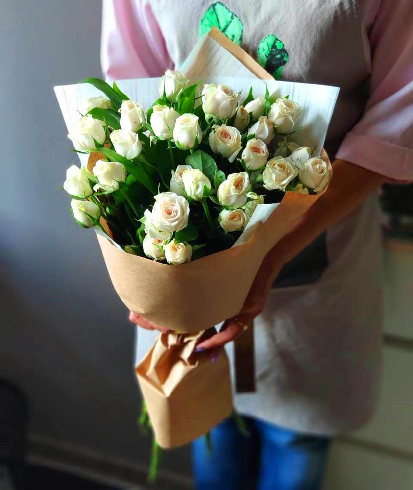 Букет цветов из: Розы в Суворовское Краснодарский край