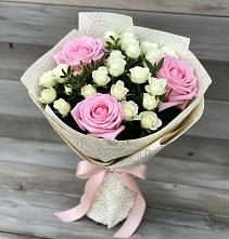 Букет цветов из:  Розы в Суворовское Краснодарский край