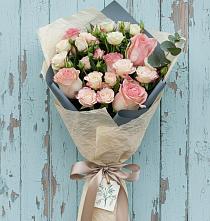 Букет цветов из:  Розы в Суворовское Краснодарский край