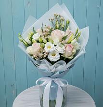 Букет цветов из:  Розы и Лизиантусы #REPLACE_PRED# Суворовское Краснодарский край