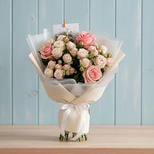 Букет цветов из:  Розы в Суворовское Краснодарский край
